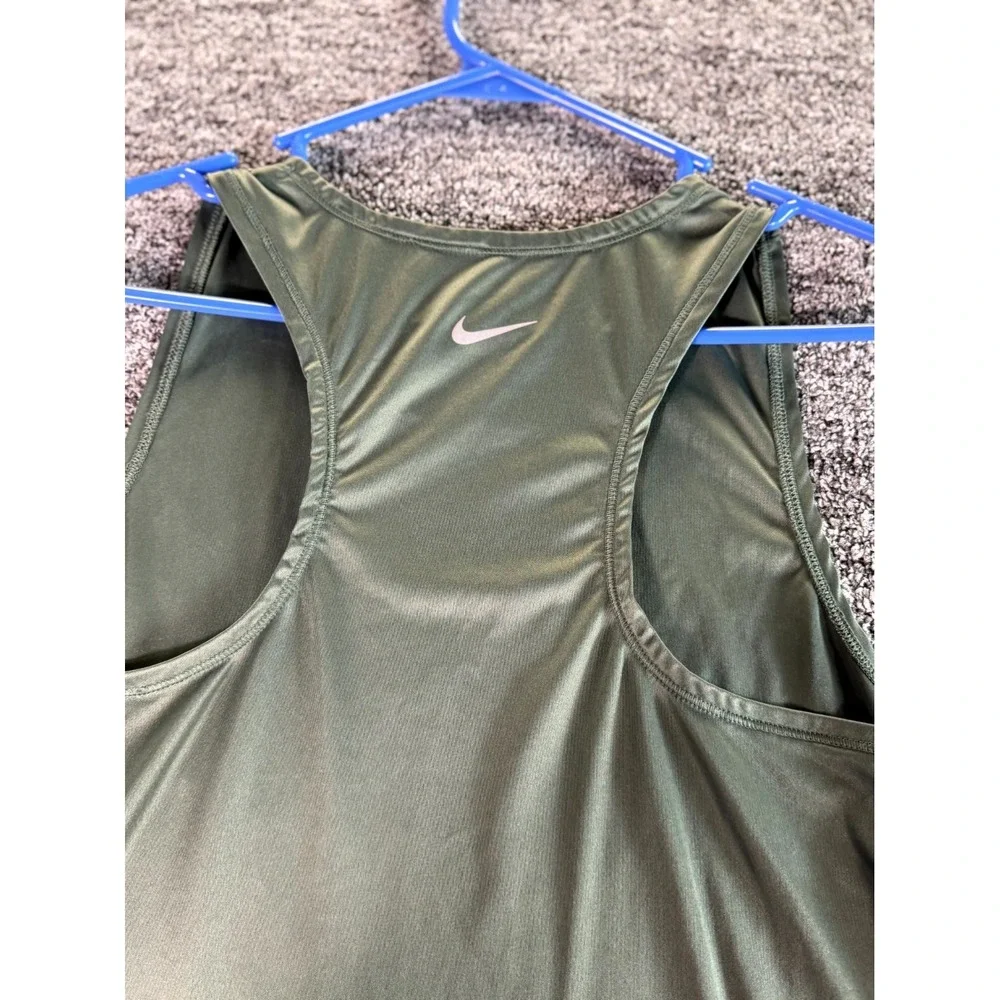Nike Running Dri-Fit Tank Top Womens Medium Olive Green Swoosh Logo Racerback
